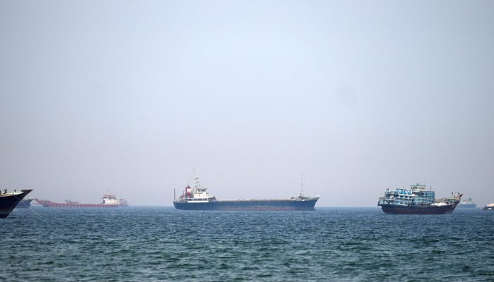 EUA pressionam Golfo a escolher entre Israel e Irã em meio a tensões