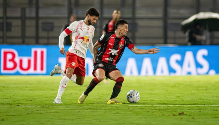 Vitória enfrenta desafios como visitante na Série a