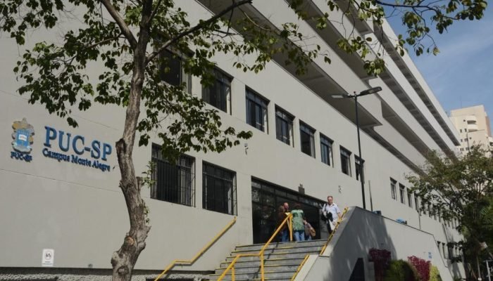 Último dia para inscrições no vestibular de inverno da Puc-sp