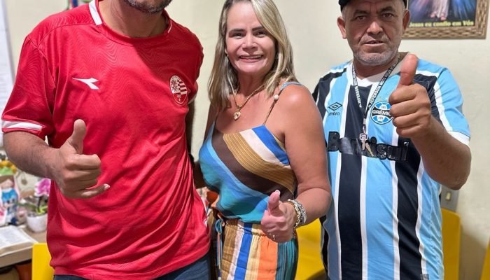 Prefeita de Palmeirina promove diálogo para impulsionar futebol local