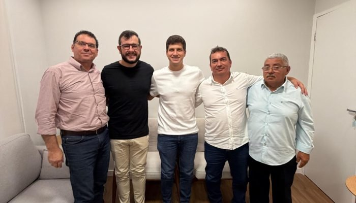 João Campos fortalece alianças políticas em Lagoa dos Gatos