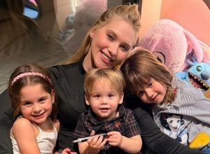 Virginia Fonseca compartilha momento em família após viagem a Dubai