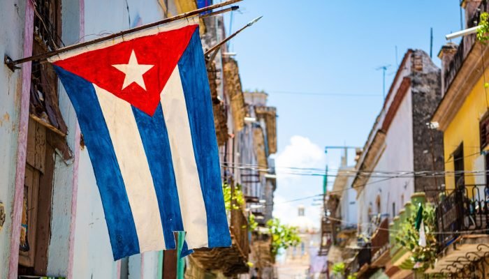 China intensifica apoio a Cuba com envio de toneladas de arroz