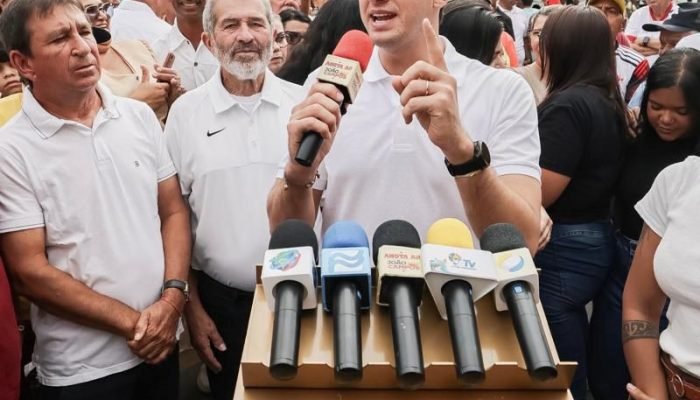 João Campos propõe que Pernambuco assuma trecho da Transnordestina