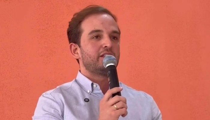 Prefeito destaca importância da imprensa local em celebração