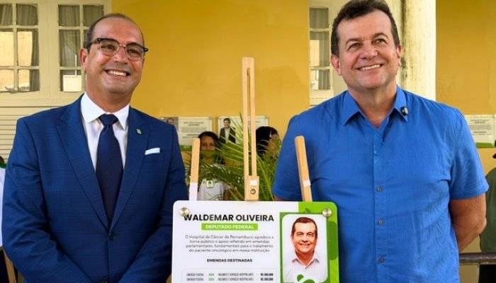 Deputado é homenageado por apoio ao Hospital de Câncer de Pernambuco