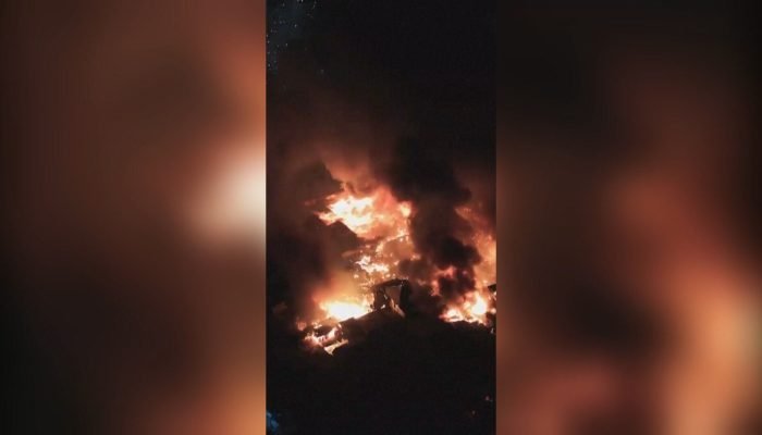 Tragédia em hotel na Índia: incêndio deixa 21 mortos em Nova Délhi