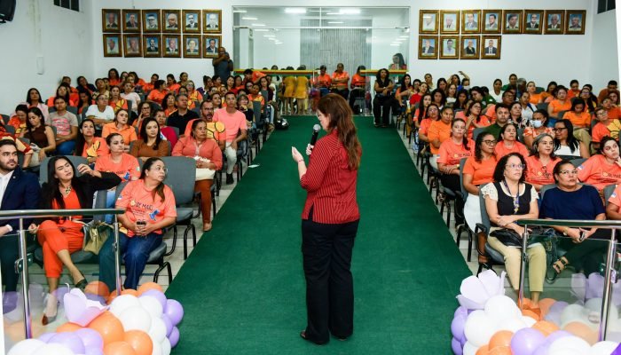 Trindade promove debate sobre escuta protegida em simpósio multidisciplinar