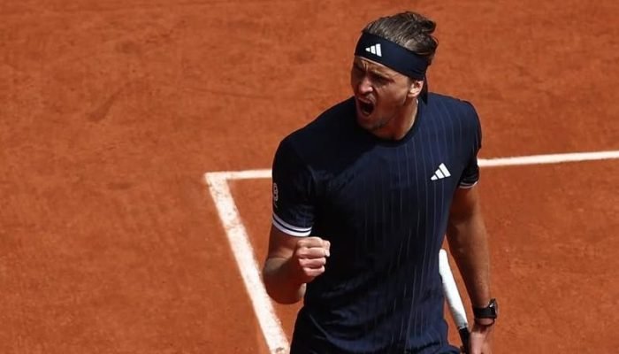 Zverev supera Mensík e avança para a final de Roland Garros