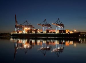 Impacto das novas tarifas dos EUA pode fortalecer exportações brasileiras para a China