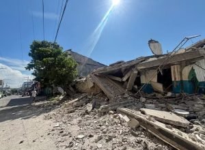 Terremoto de grande magnitude provoca tragédia em Mindanao