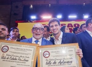 Francismar Pontes e João Campos são homenageados em Paulista