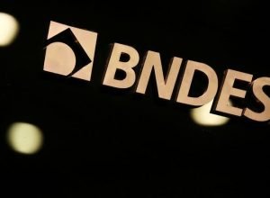 BNDES busca parceria estratégica com mineradoras de minerais críticos