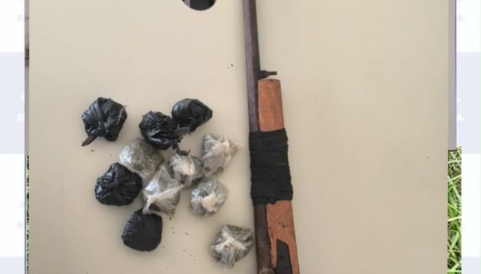 Operação policial em Orocó apreende arma artesanal e drogas