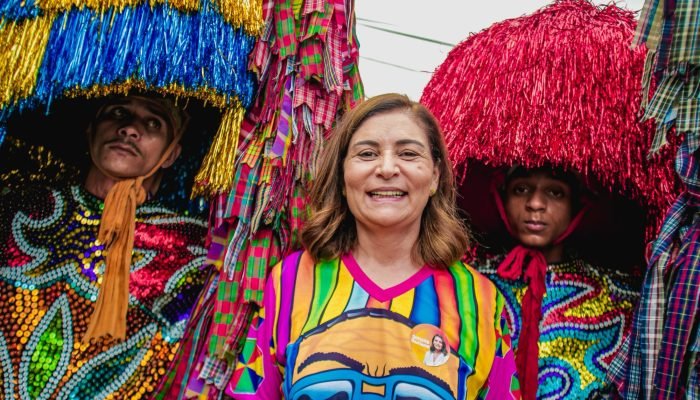 Deputada Simone Santana recebe título de cidadã em Nazaré da Mata