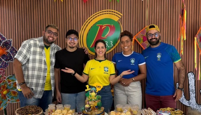 Programa Lara Cavalcanti celebra 7 anos de serviço na Petrolina FM
