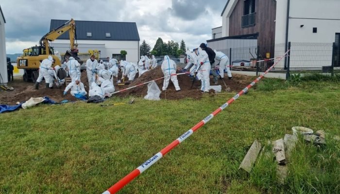 Descoberta macabra: fetos humanos são encontrados enterrados na Polônia