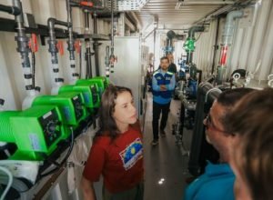 Governadora Raquel Lyra inspeciona obras de infraestrutura em Cabrobó
