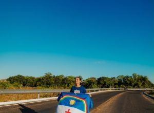 Governadora inaugura Pe-560 e entrega títulos de propriedade no Sertão do Araripe