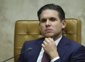 Investigação da PF revela pedido de empréstimo de Hugo Motta a banqueiro