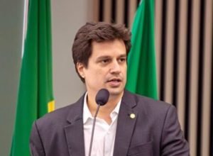 Lucas Ramos destaca João Campos como símbolo de mudança em Pernambuco