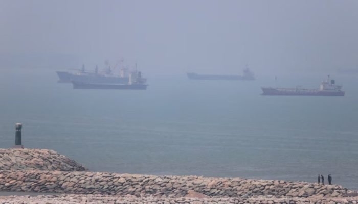 EUA encerram bloqueio aos portos iranianos no Estreito de Ormuz