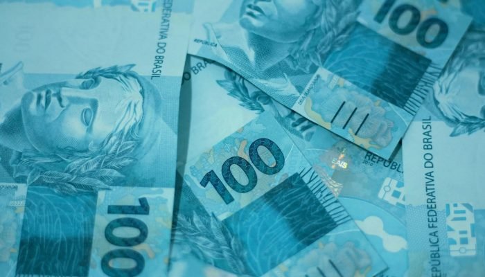 Custo de capital elevado freia crescimento de empresas no Brasil