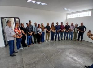 Prefeito de Goiana antecipa salários e movimenta R$ 30 milhões na economia