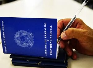 Produtividade baixa no Brasil impede redução da jornada de trabalho