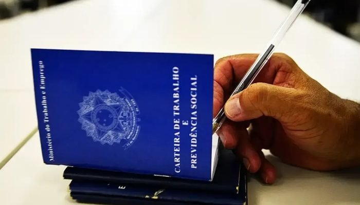 Produtividade baixa no Brasil impede redução da jornada de trabalho