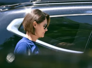 Michelle Bolsonaro renuncia à liderança do PL Mulher em meio a tensões familiares