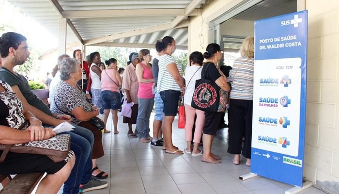 Desafios da Saúde Pública no Brasil: Uma Crise de Gestão e Recursos