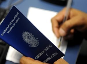 Indústrias podem reduzir investimentos com fim da escala 6x1