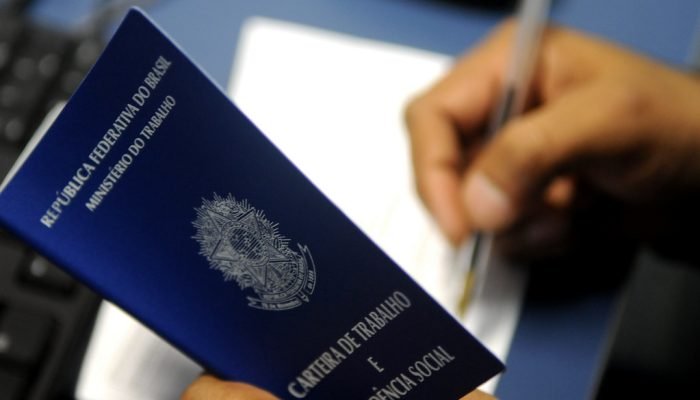 Indústrias podem reduzir investimentos com fim da escala 6x1