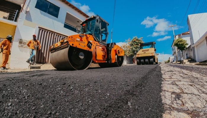 Araripina avança com pavimentação em bairros estratégicos