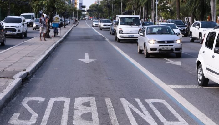 Recife mantém estagnação na expansão das Faixas Azuis para ônibus