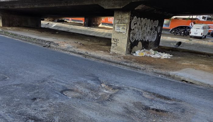 Problemas de infraestrutura e serviços no Recife geram insatisfação