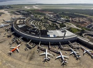 Países sul-americanos firmam acordo para integração aérea