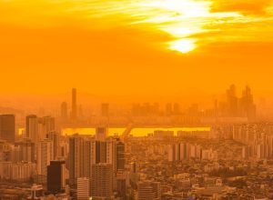 Quarta-feira ensolarada e seca marca clima no Brasil