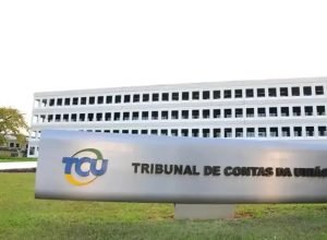 TCU propõe aumento de gratificações após liberar pagamentos acima do teto