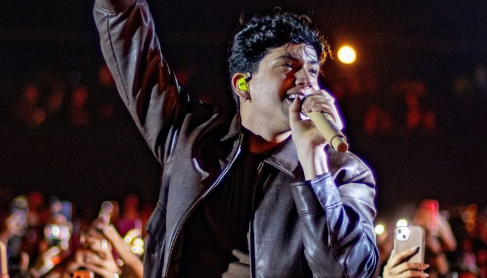 Léo Foguete: jovem talento do forró planeja carreira internacional