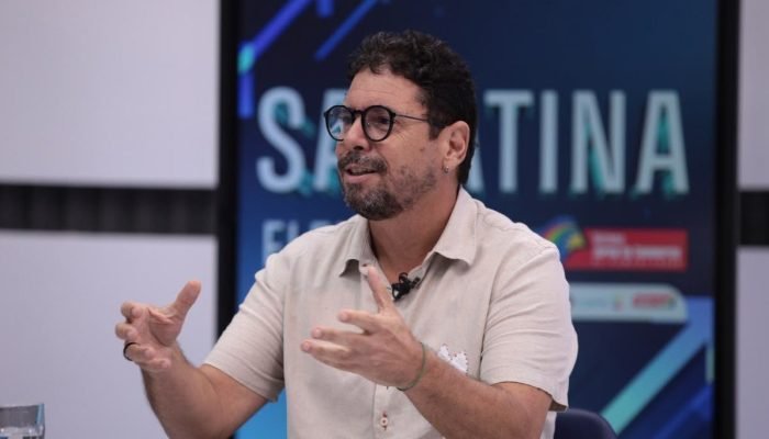 Ivan Moraes propõe revisão de incentivos fiscais e critica privatizações