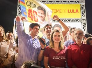 João Campos destaca planos para saúde e infraestrutura em Pernambuco