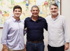 João Campos fortalece campanha no Agreste com apoio de vice-prefeito