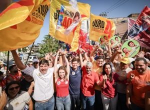 João Campos reúne multidão em Brasília Teimosa e destaca compromissos para Pernambuco