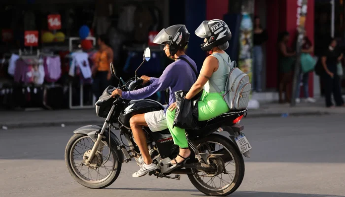 Justiça condena plataforma de moto por acidente e cria precedente no Brasil