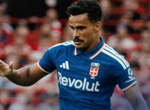 Kaiki Bruno brilha em estreia pelo Como com gol decisivo