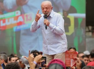 Lula alerta Trump para não interferir nas eleições brasileiras