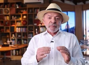 Lula expressa nostalgia por disputas eleitorais com PSDB e critica nível atual da política