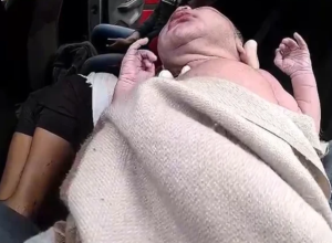 Mãe dá à luz em carro de aplicativo no centro de São Paulo